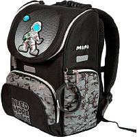 Ранец deVENTE "Mini. Need More Space" 7030218 жёст.спинка,35*26*20см,800гр.