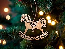 Игрушка ёлочная Символ года 2026 "Лошадка резная" Ли108-02-0101 золото,мдф,9*8см