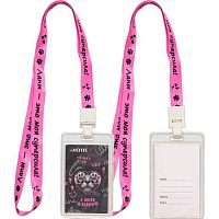 Бейдж школьный deVENTE 110*70мм "У меня лапки" 8093670 вертик.,прозр.,цв.лента,пластик.клипса